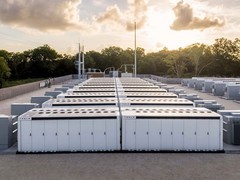 特斯拉英国再签2.75亿美元储能大单