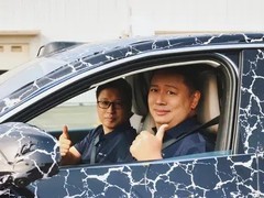 启境首款猎装轿跑路试曝光，2026年6月上市