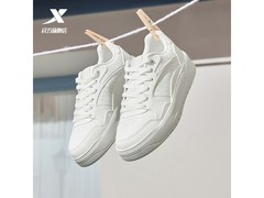 特步小滑板男鞋69元抢