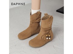 达芙妮马丁靴67元抢