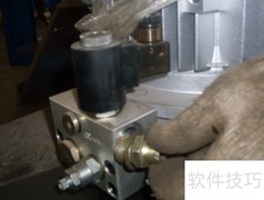 液压升降平台油管安装技巧