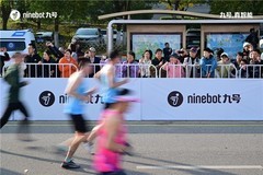 直击太湖9号公路系列赛：九号车队成“显眼包”，这才是打开马拉松的正确方式