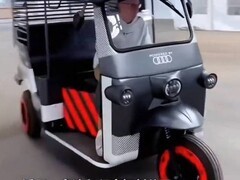 奥迪携手印度初创推再利用电池电动三轮车