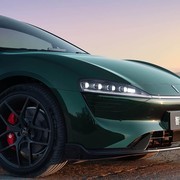 30万内纯电中大型轿车推荐：四款实力车型对比解析