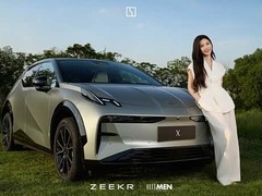 新款极氪X官图发布：哑光绿新色、内饰升级及续航提升