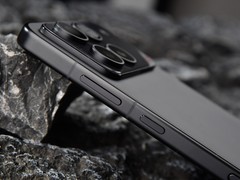 Get一点：聊聊手机边框上的“金属条”