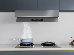 卡萨帝厨电发明行业最薄全嵌烟机，京东高端第一