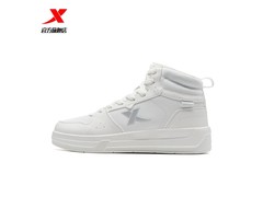 特步小白鞋59元抢