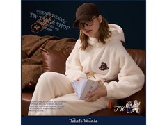 TEENIE WEENIE小熊加厚睡衣153元