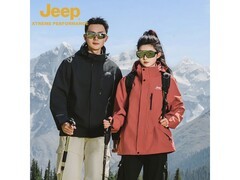 吉普男女冲锋衣五折抢