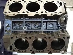 中小排量六缸机的兴衰：从高转情怀到涡轮时代的理性更替