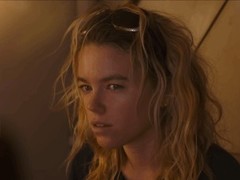 DC新片超级少女中文预告发布，米莉·阿尔柯克主演，2026年6月北美上映