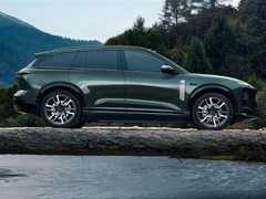 蔚来5566车系四款新车4月2日焕新发布，智能驾驶与配置全面升级