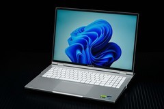 七彩虹将星X16 Pro评测 长江存储PC42Q加持 实力诠释主流5060游戏本