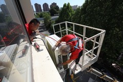 这个父亲节京东空调携手TCL把清凉送到柏剑“梦想之家”的每个角落