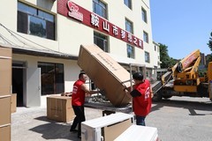 这个父亲节京东空调携手TCL把清凉送到柏剑“梦想之家”的每个角落