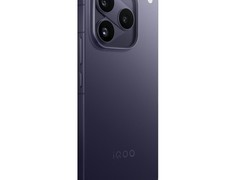 2026年6000元档屏幕通透游戏手机：iQOO 16实测