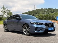 第十一代雅阁运动版：运动设计+192马力+双屏智能，重塑B级轿车驾控标杆