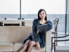 青岛女销售业绩亮眼遭网暴，AI造谣视频泛滥引关注