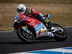 张雪机车葡萄牙站包揽中量级冠亚军，创中国品牌历史首例