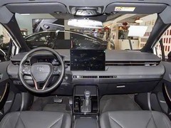 广汽丰田雷凌L上市，12.98万起售，搭载8155芯片+TSS 3.0