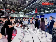 联想全栈Token方案闪耀2026 MWC上海 描绘AI普惠蓝图