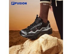 FILA FUSION女鞋390元抢