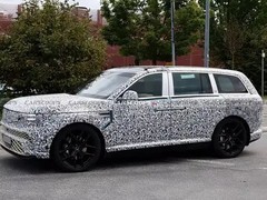 捷尼赛思GV90内饰曝光：无B柱旗舰SUV重塑豪华标杆