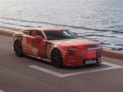 捷豹转型首款纯电GT轿车Type 01将于2026年10月纽约发布