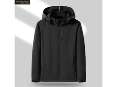 真维斯男士可拆卸帽冲锋衣低至59元