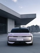 2026纯电轿车推荐：哪款适合家用又好开？