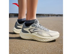 安踏凌羽男跑鞋京东活动，低至89元！