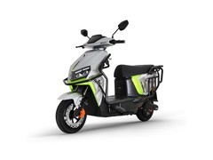 绿源S33电摩京东特惠，到手仅3299元