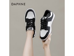 达芙妮透气女士板鞋，到手仅79.9元