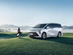 别克发布世纪CENTURY LPGA限量版MPV，售价53.99万元全国限售66台