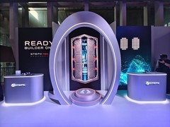 工具之上，伙伴之始：STEPX Neo 发布，重新锚定手机的能力边界