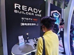 工具之上，伙伴之始：STEPX Neo 发布，重新锚定手机的能力边界