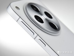 OPPO Find X8图赏 等窄四边好手感