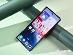 融合空间望远镜设计元素 荣耀Magic Vs3新机图赏