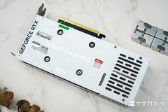 耕升RTX 4070 SUPER 踏雪Mini显卡图赏