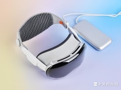 3万元一张的“果味”大饼 苹果Vision Pro新机图赏