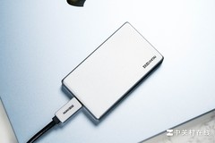 商务属性拉满！致态灵·先锋版4TB移动固态硬盘赏析