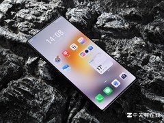 努比亚Z80 Ultra图赏：6.85英寸天空全面屏，演绎性能美学