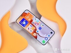 2025传奇耐用王登场 荣耀X70新机图赏