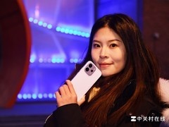 小姐姐上手 vivo S50：这抹灵感紫，真的很会心动