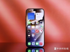 iPhone 18 Pro Max美图欣赏：手中一抹低调红