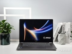 微星尊爵16 Flip AI+ 2026图赏：360°翻转触屏颜值实力兼具