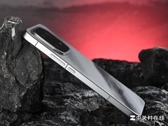 掀起科技新国潮 iQOO 15美图鉴赏 