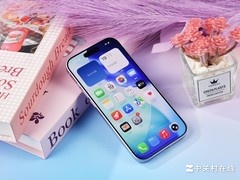 iPhone 17美图欣赏：依然“红绿灯”