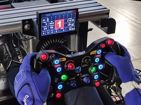 AMD 锐龙 Threadripper 高性能工作站助力专业赛车模拟训练